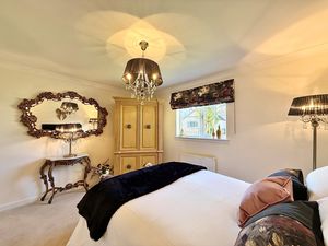 Photo 8- click for photo gallery